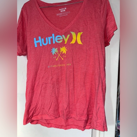 Hurley Tops - 🌼Hurley T-shirt